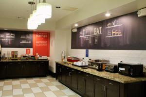 hampton inn indianapolis nw zionsville