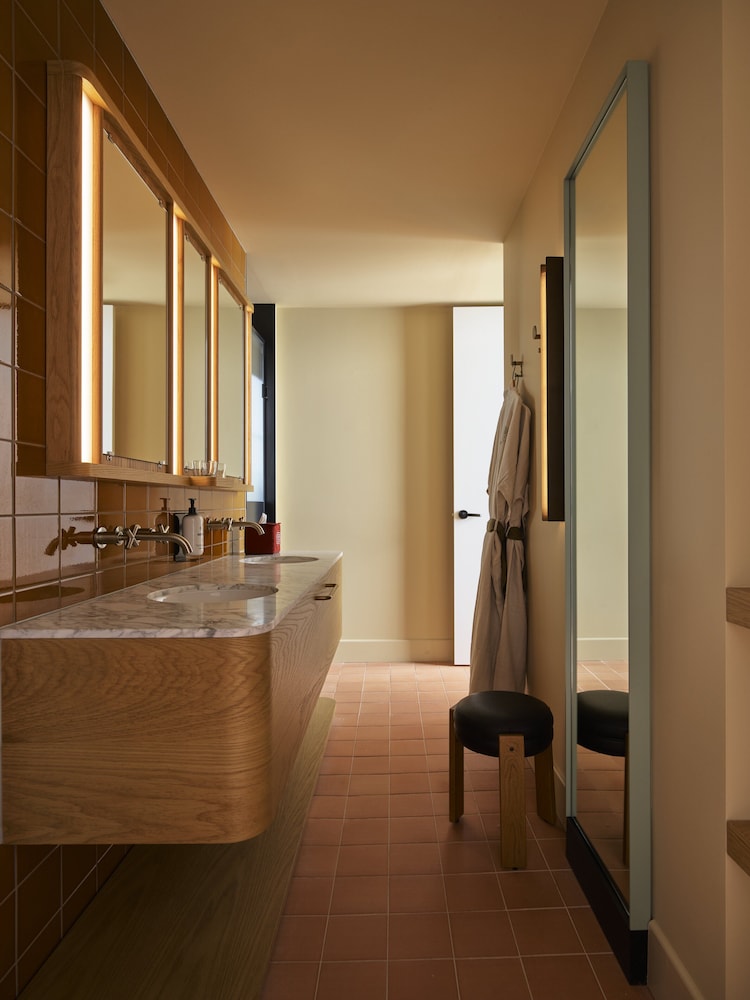 ace hotel sydney