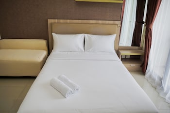 nice and cozy studio apartment at atria gading serpong residence