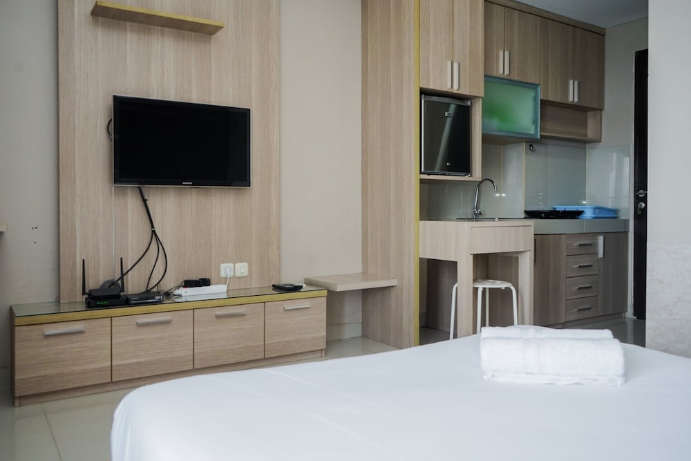 nice and cozy studio apartment at atria gading serpong residence