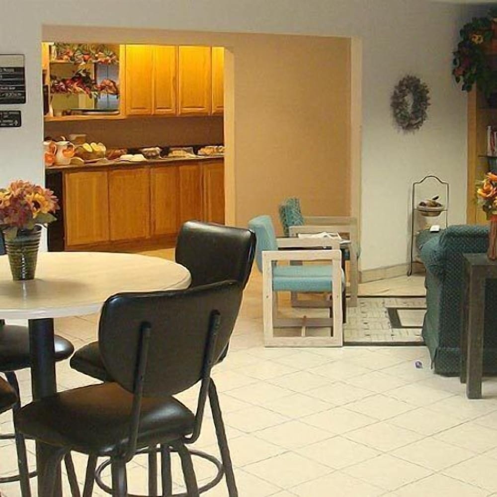 americas best value inn and suites bluffton