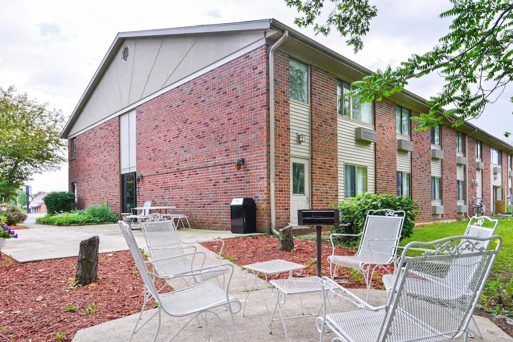 americas best value inn and suites bluffton