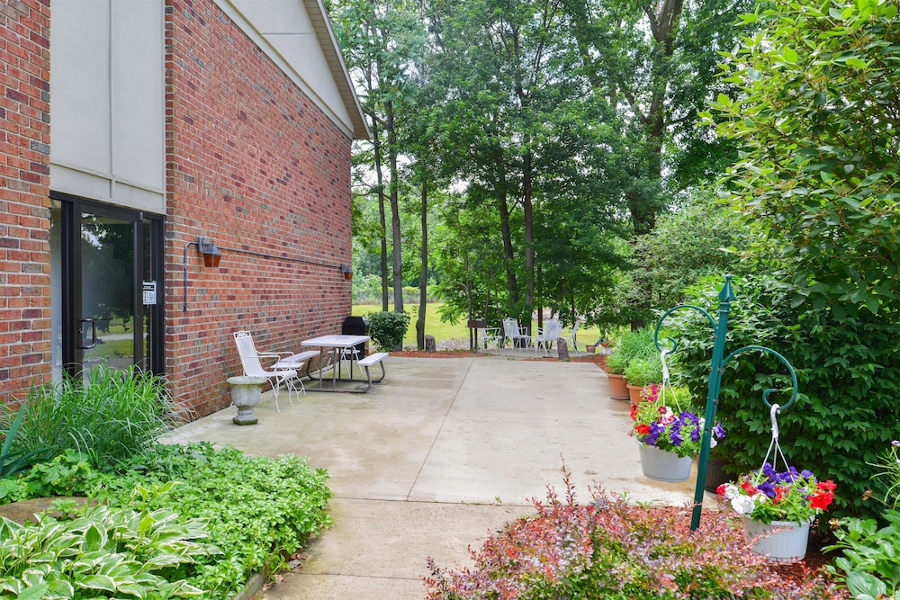 americas best value inn and suites bluffton