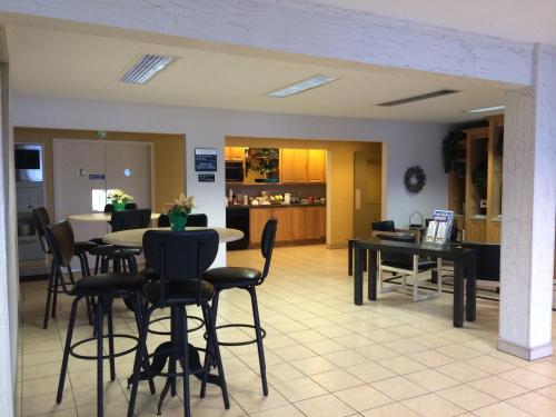 americas best value inn and suites bluffton