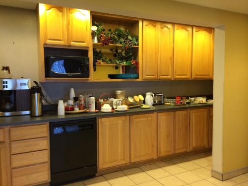 americas best value inn and suites bluffton