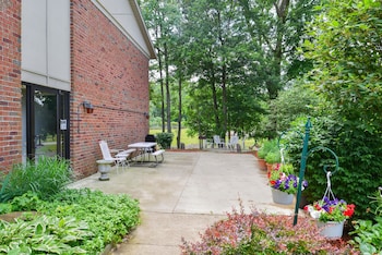 americas best value inn and suites bluffton