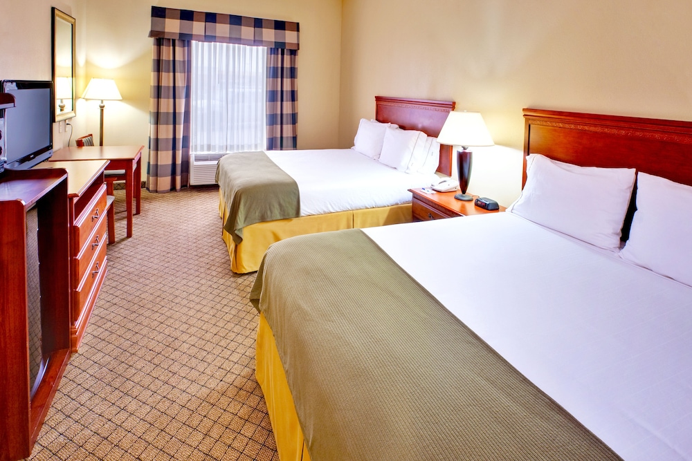 holiday inn express and suites greenwood by ihg