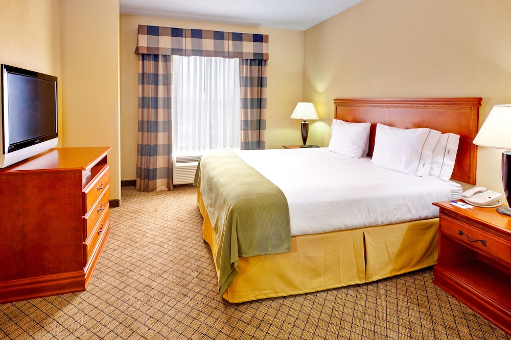 holiday inn express and suites greenwood by ihg