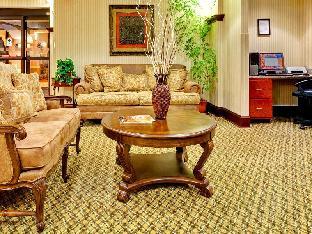 holiday inn express and suites greenwood by ihg