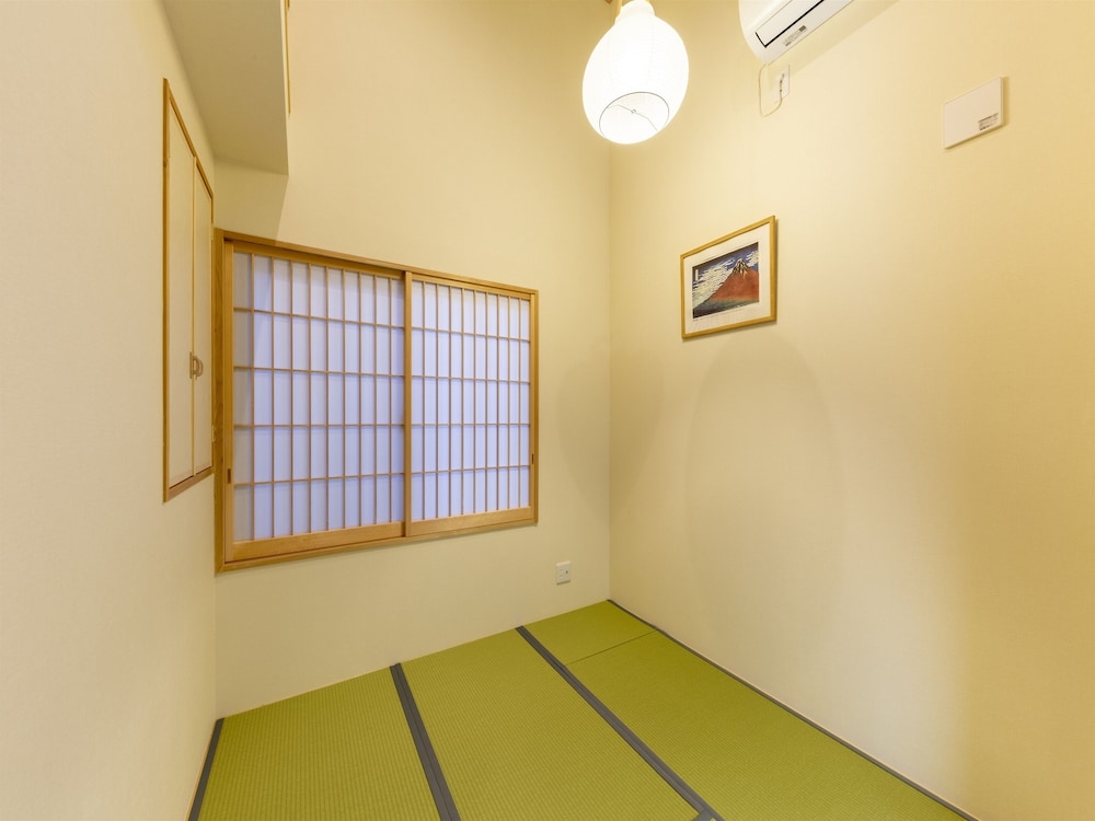 yadoya iroha