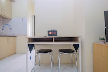 nice and comfy 1br apartment at mt haryono residence