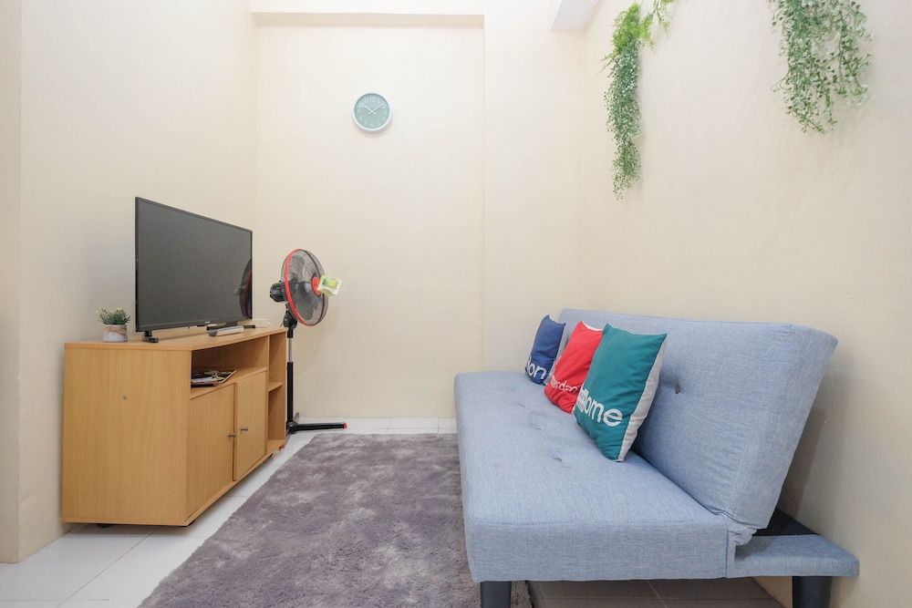 nice and comfy 1br apartment at mt haryono residence