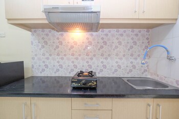 nice and comfy 1br apartment at mt haryono residence