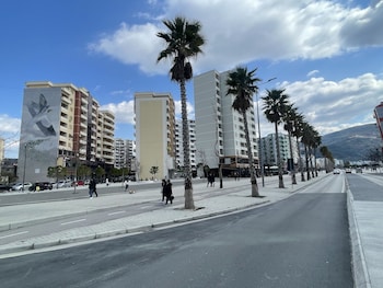 center residence