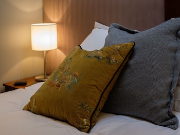 bell hill apartments