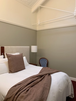 bell hill apartments