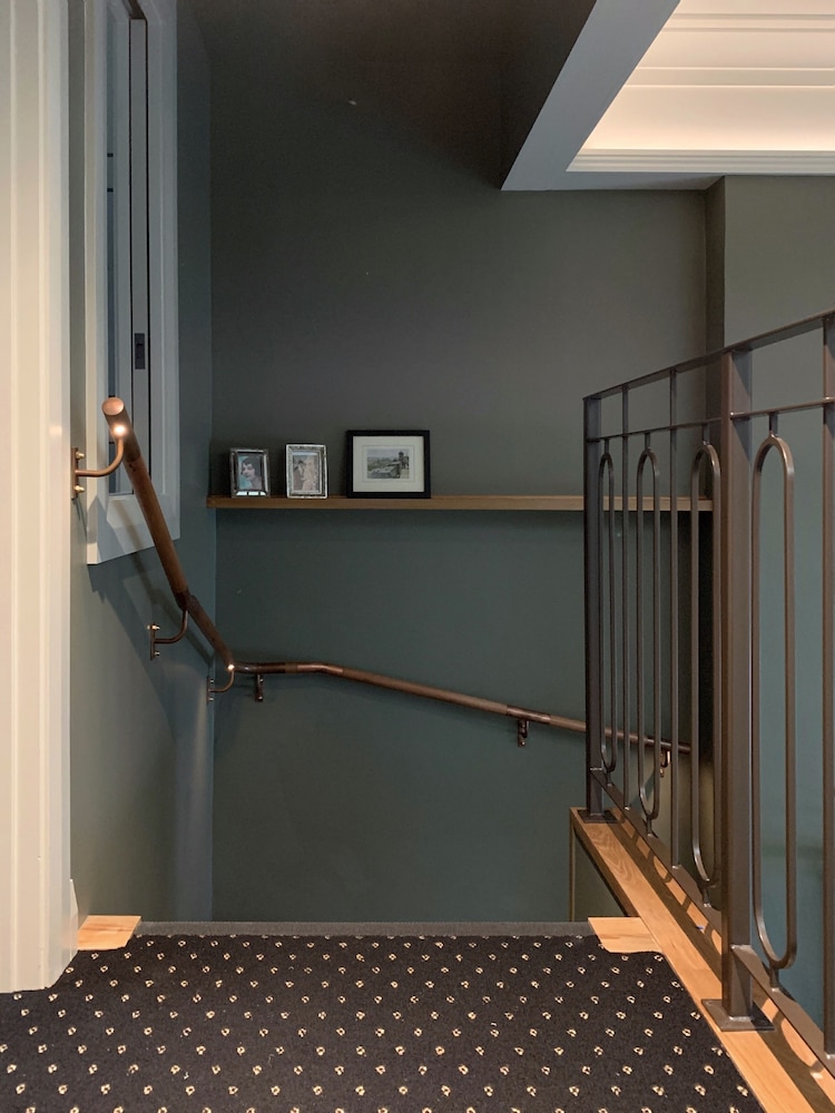 bell hill apartments