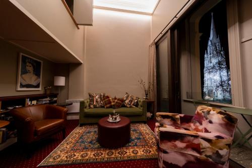 bell hill apartments