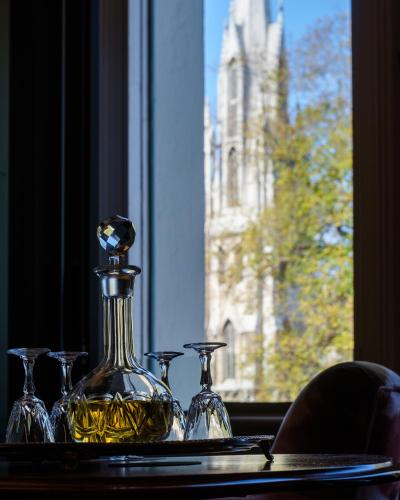 bell hill apartments