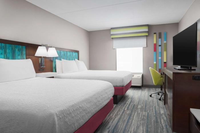 hampton inn and suites atl six flags