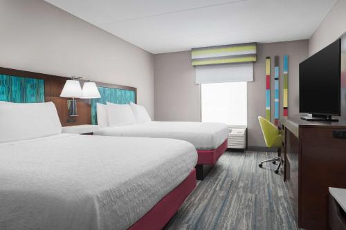hampton inn and suites atl six flags