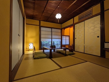 kyoto machiya stars