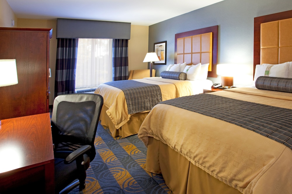 holiday inn and suites stockbridge atlanta i 75