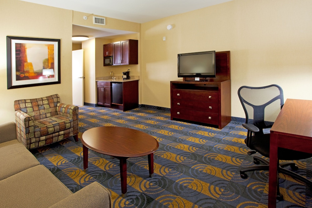 holiday inn and suites stockbridge atlanta i 75