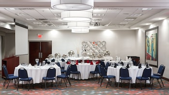 holiday inn and suites stockbridge atlanta i 75