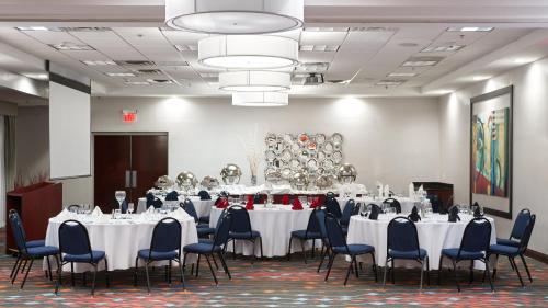 holiday inn and suites stockbridge atlanta i 75