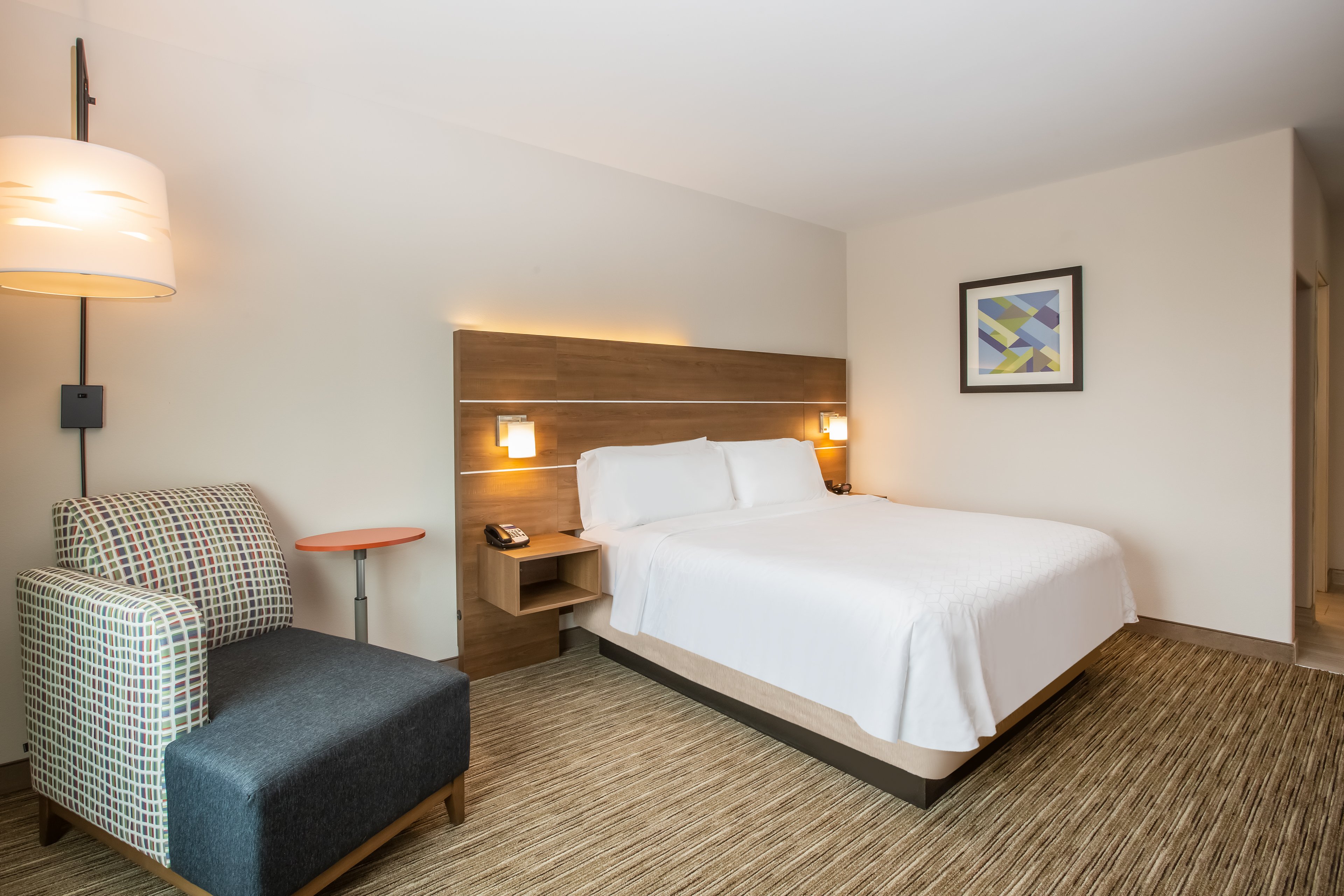 holiday inn express hotel and suites fairburn by ihg