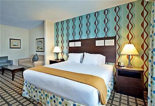 holiday inn express hotel and suites fairburn by ihg