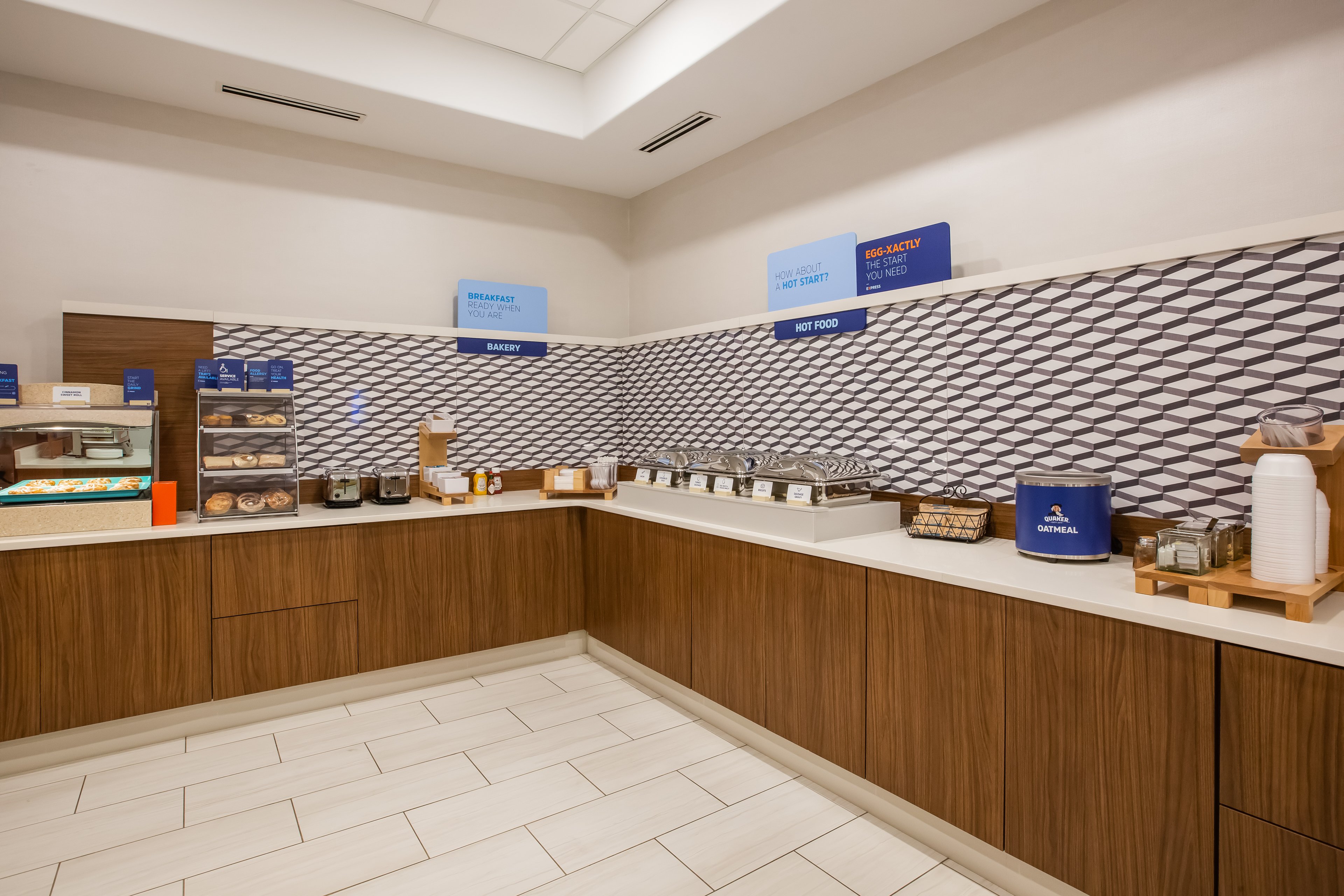 holiday inn express hotel and suites fairburn by ihg