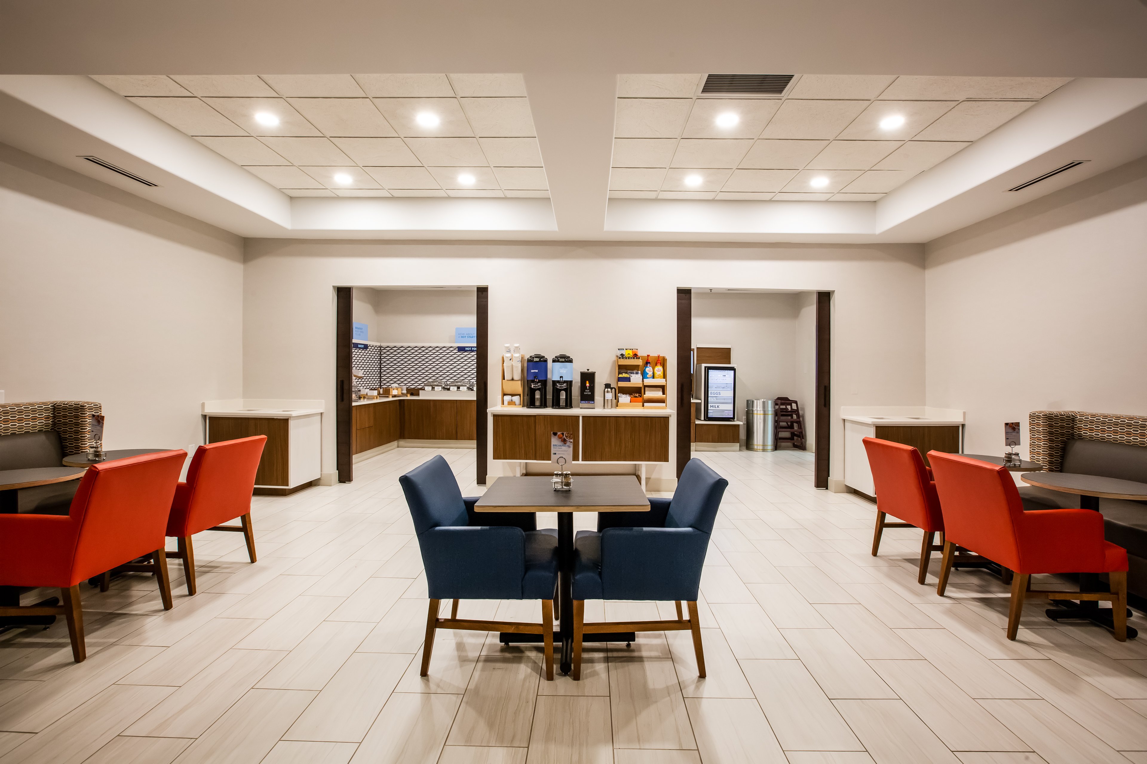 holiday inn express hotel and suites fairburn by ihg