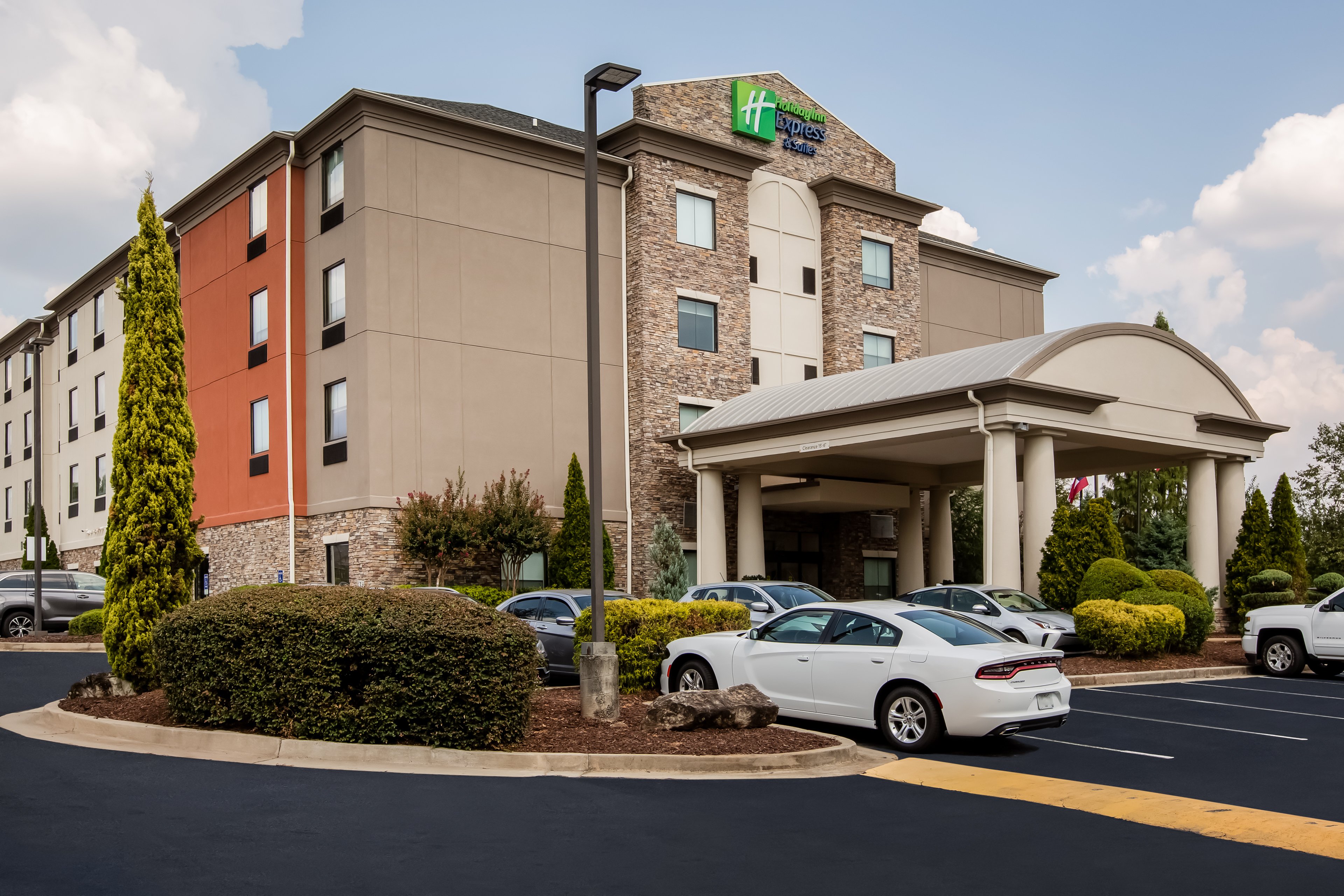 holiday inn express hotel and suites fairburn by ihg