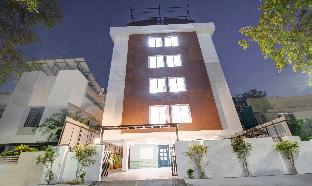 treebo chandraprasth residency
