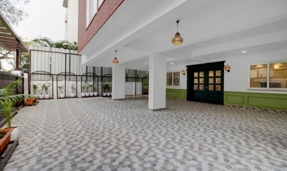 treebo chandraprasth residency