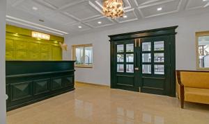 treebo chandraprasth residency