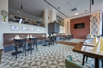 hotel queens