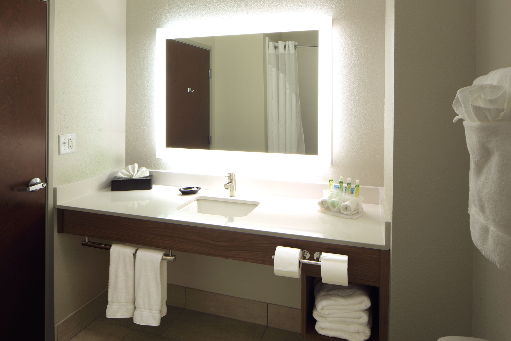 holiday inn express hotel suites atlanta arpt west camp creek