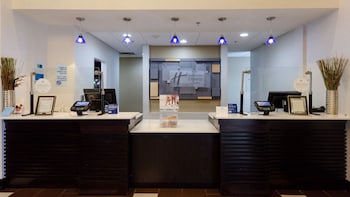 Holiday Inn Express Hotel Suites Atlanta Arpt West Camp Creek,College Park>>Atlanta,3 star