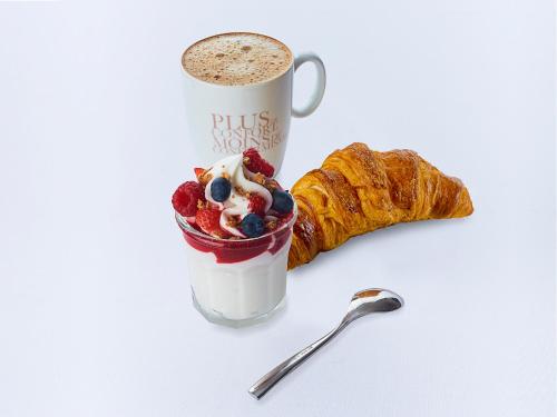 kyriad angers pont de ce