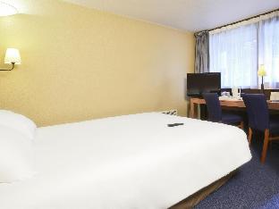 kyriad angers pont de ce