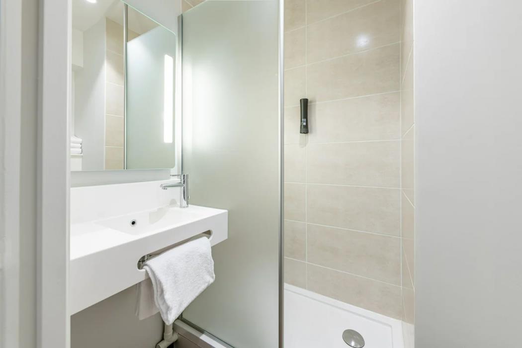 bandb hotel bois darcy saint quentin en yvelines