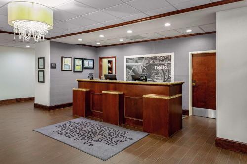 hampton inn atlanta fairburn