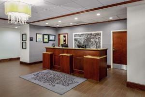 hampton inn atlanta fairburn