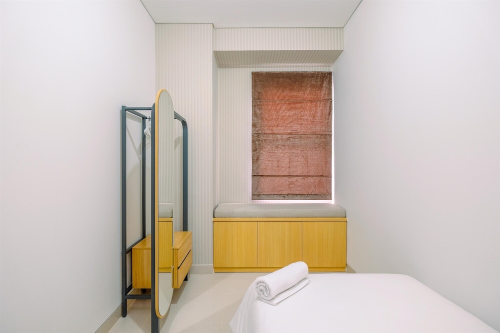 elegant and comfy 3br transpark cibubur apartment