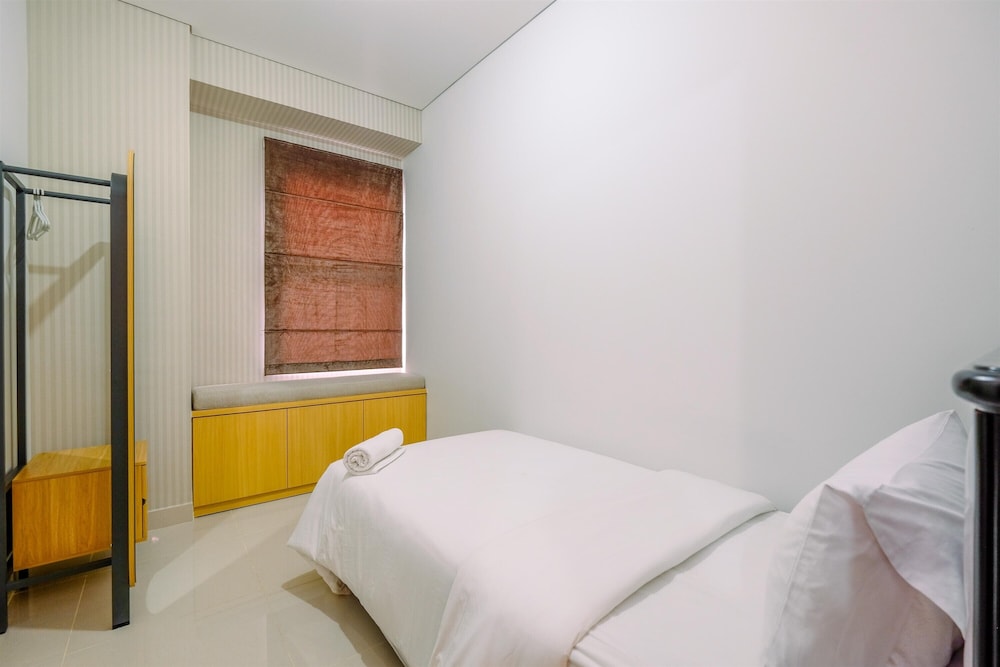 elegant and comfy 3br transpark cibubur apartment