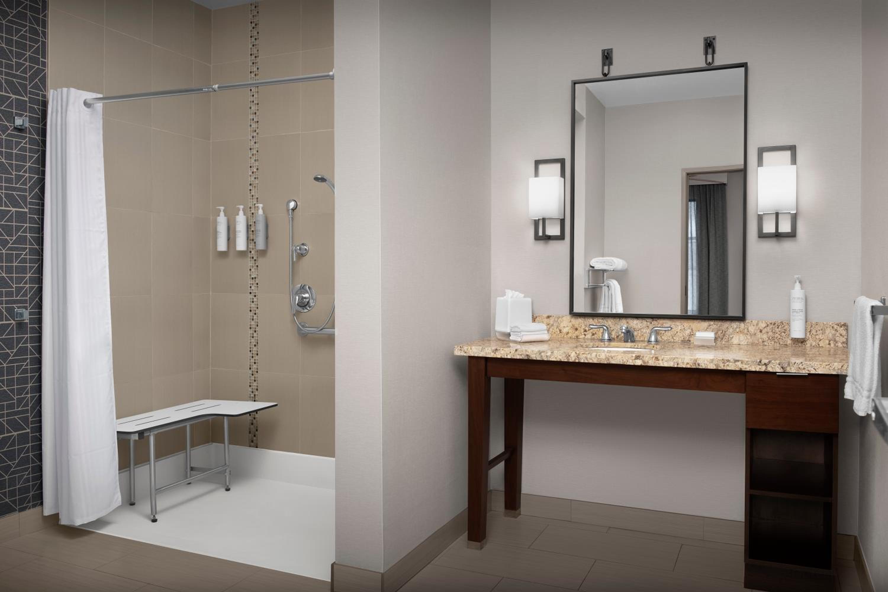 homewood suites by hilton lynnwood seattle everett wa