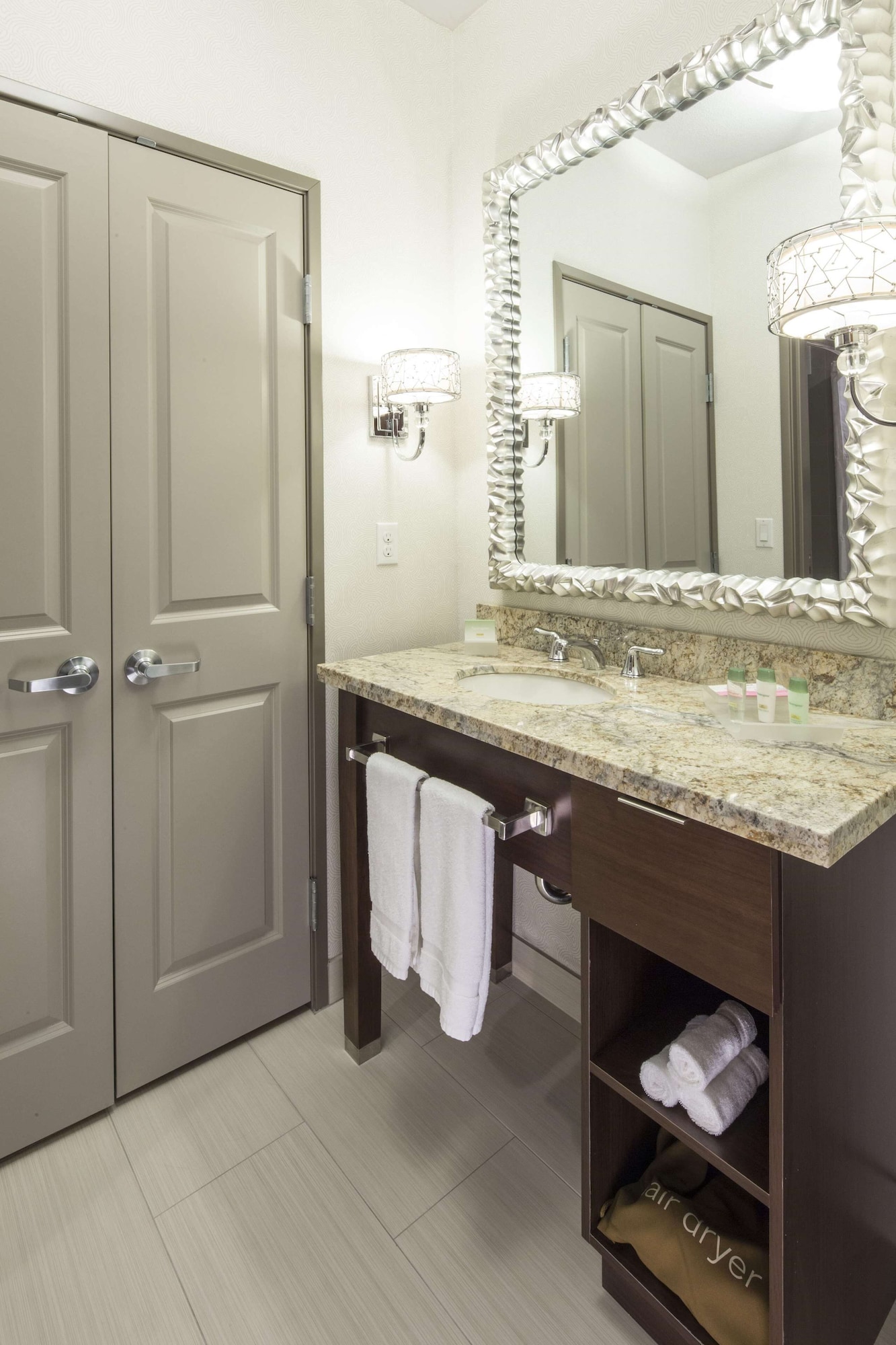 homewood suites by hilton lynnwood seattle everett wa